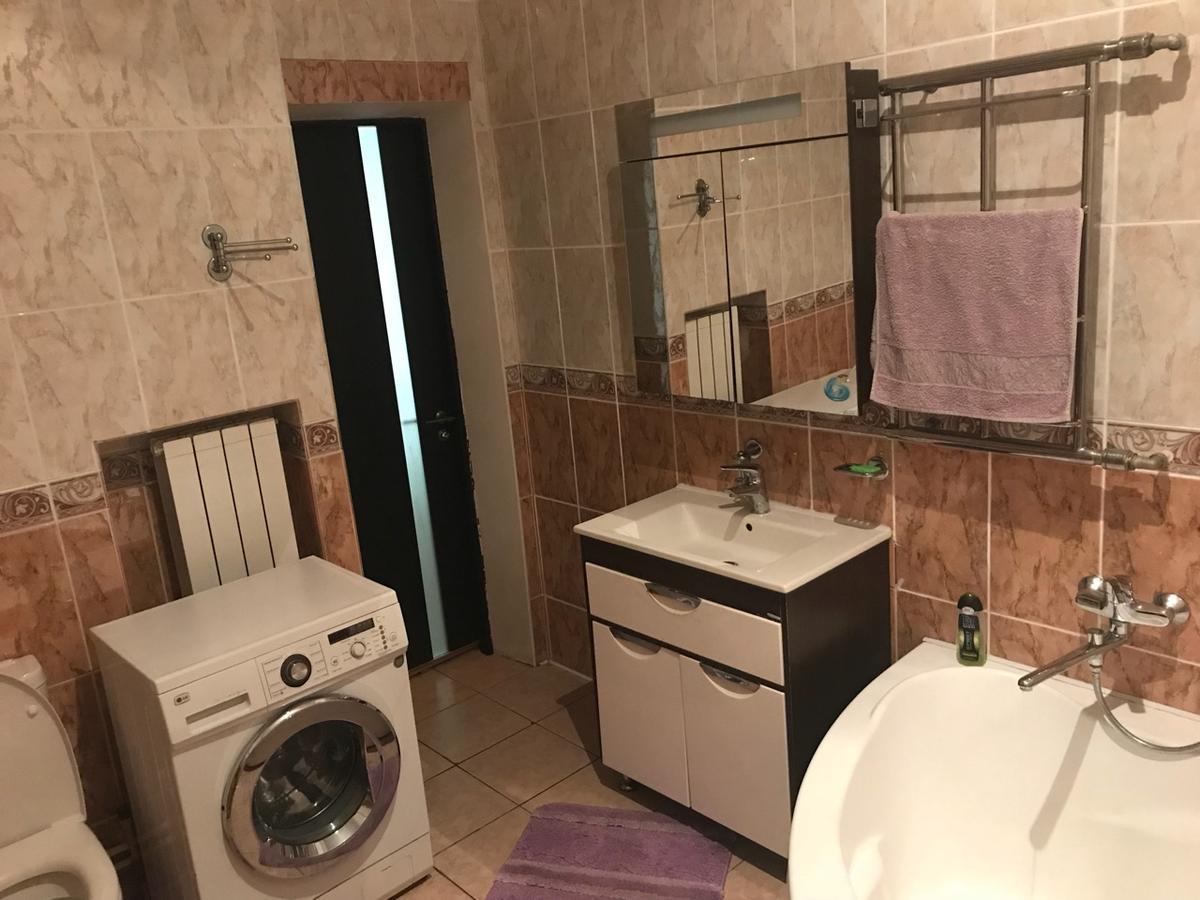Apartment On Nebesnoi Sotni ชึโตเมอร์ ภายนอก รูปภาพ